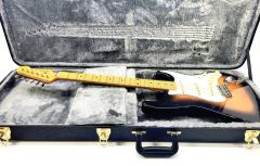 Guitare Electrique Fender Stratocaster Reissues 57 Japon