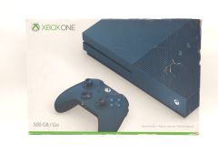 Console Xbox One S 500Go avec une manette