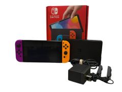 Console Nintendo Switch OLED avec Dock 