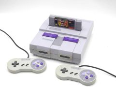 Console Super Nintendo avec 1 jeu et 2 Manettes