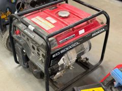 Génératrice Honda EG5000CL 5000watss 120/240V à Essence DAVR