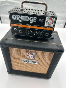 Amplificateur à Lampes Orange Micro Dark avec cab de 8''