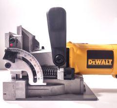 BISCUITEUSE FILAIRE DEWALT DW682