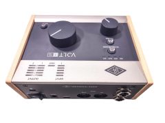 CARTE SON UNIVERSAL AUDIO VOLT 176