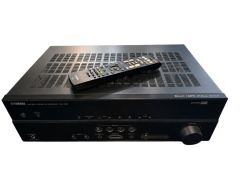 Récepteur cinéma maison Yamaha model RX-C380